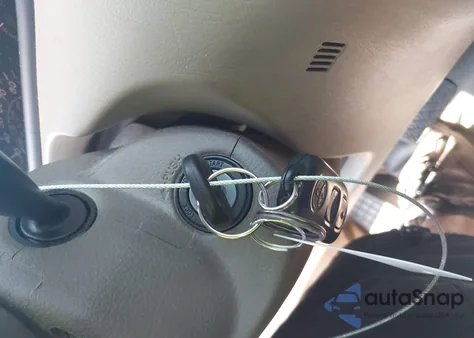 2006 Toyota Corolla Le из США, поврежденный, VIN 2T1BR32E26C698991